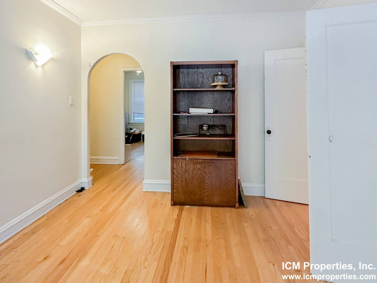 Apartment for rent at 4500 N Ashland #1S, Chicago, IL 60640