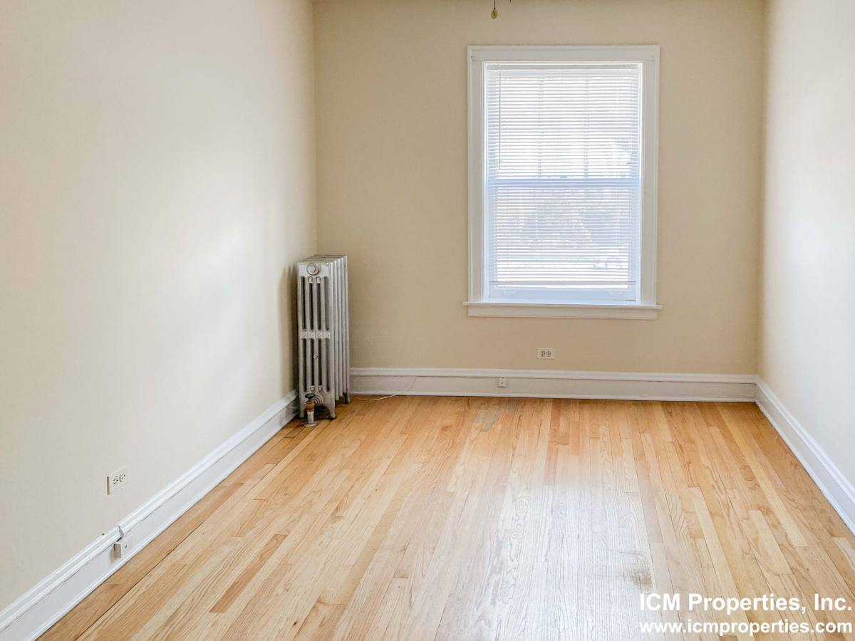 Apartment for rent at 4500 N Ashland #1S, Chicago, IL 60640