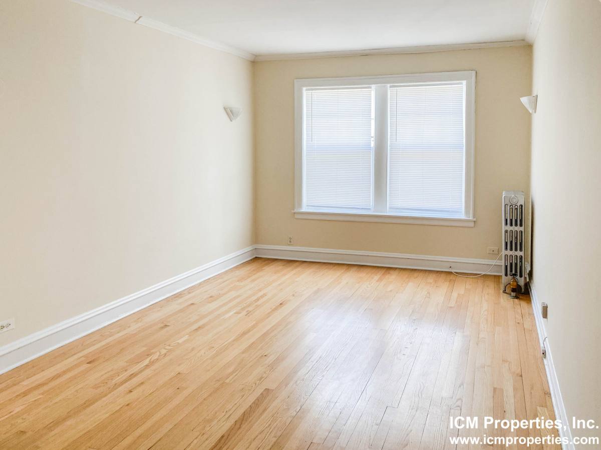 Apartment for rent at 4500 N Ashland #1S, Chicago, IL 60640