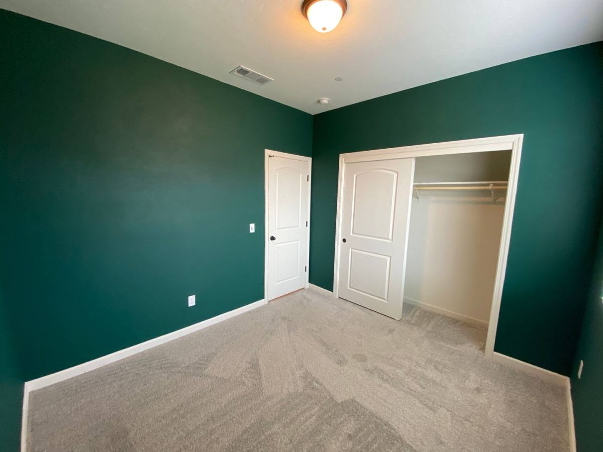House for rent at 3212 N Noyes Court, Visalia, CA 93291
