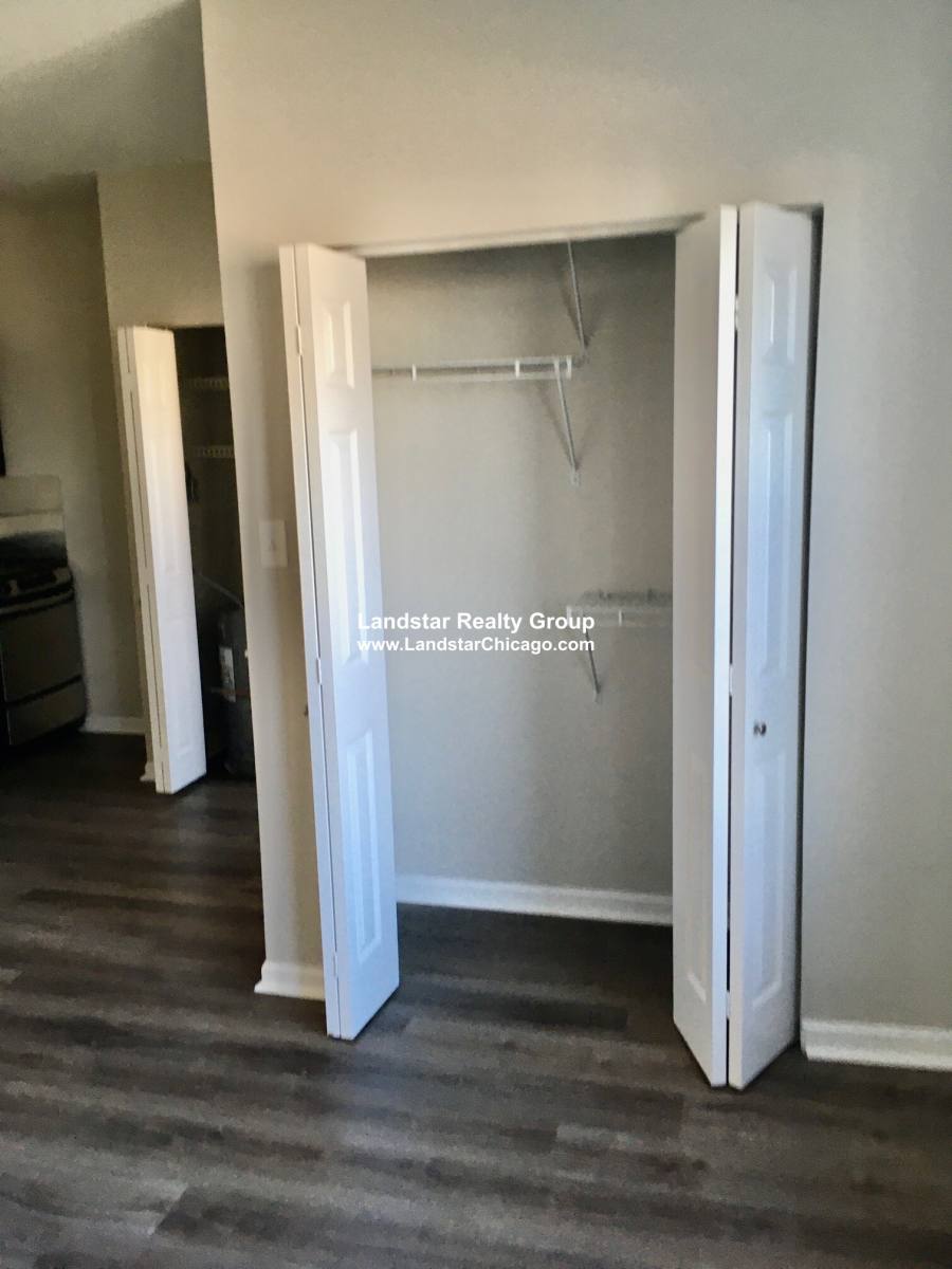 Apartment for rent at 1627 Humboldt #1E, Chicago, IL 60647