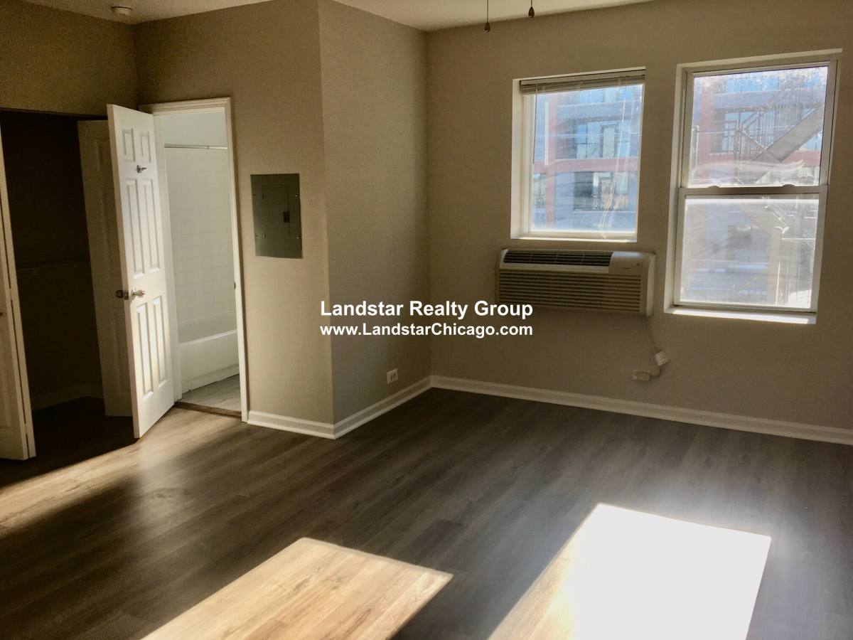 Apartment for rent at 1627 Humboldt #1E, Chicago, IL 60647