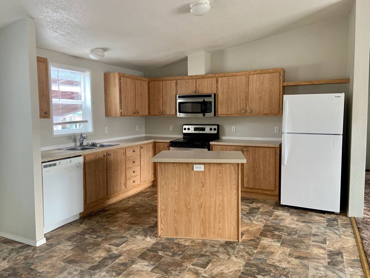 House for rent at 1340 Madison, Klamath Falls, OR 97603