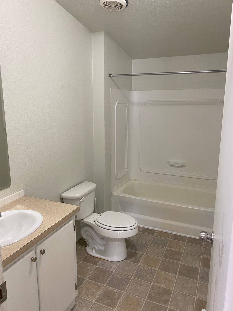 House for rent at 1340 Madison, Klamath Falls, OR 97603