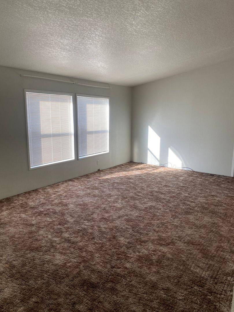 House for rent at 1340 Madison, Klamath Falls, OR 97603