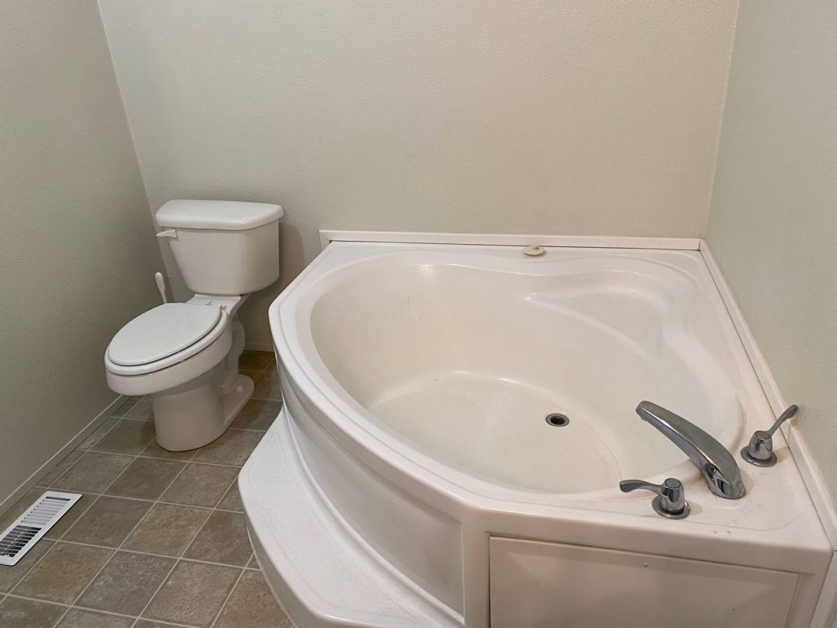 House for rent at 1340 Madison, Klamath Falls, OR 97603