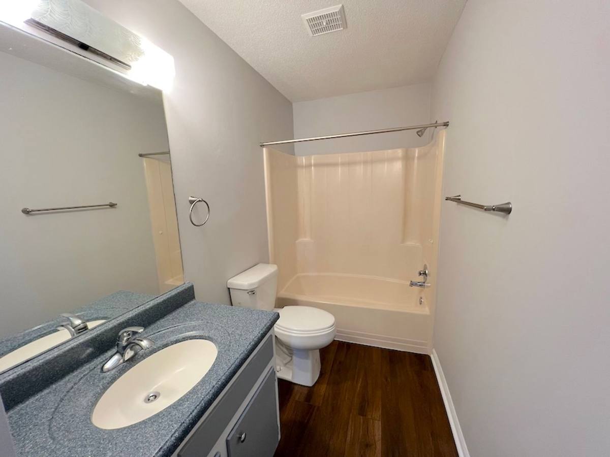 House for rent at 123 Davidson Ave, Savannah, GA 31419