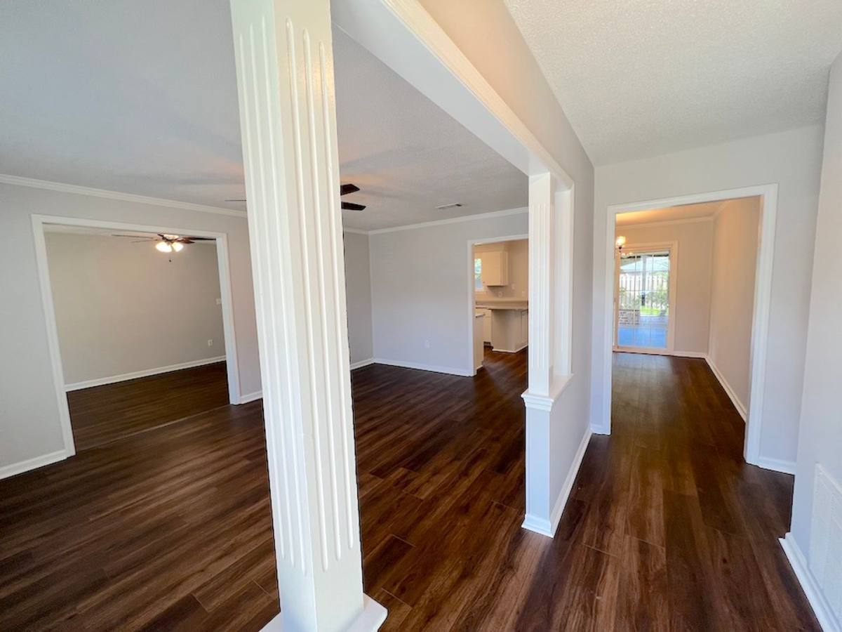 House for rent at 123 Davidson Ave, Savannah, GA 31419