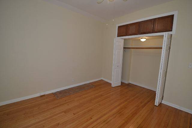 Apartment for rent at 917 Waveland #A3, Chicago, IL 60657