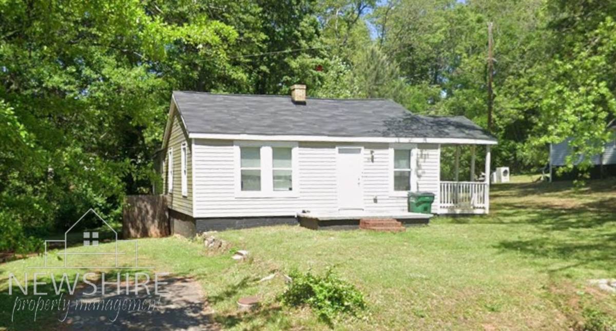 House for rent at 1576 Farley Ave Extension, Spartanburg, SC 29301