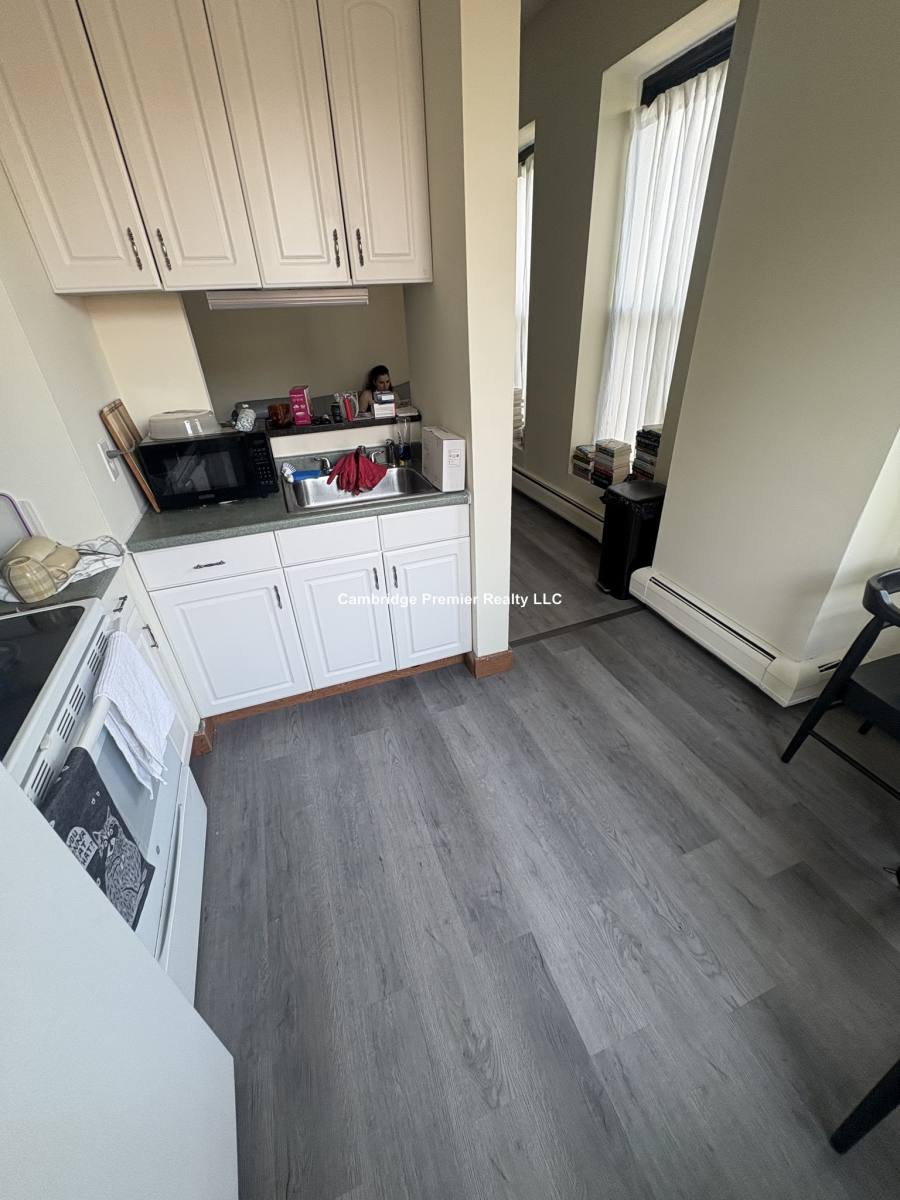 Apartment for rent at 247 Pearl St #204, Somerville, MA 02145