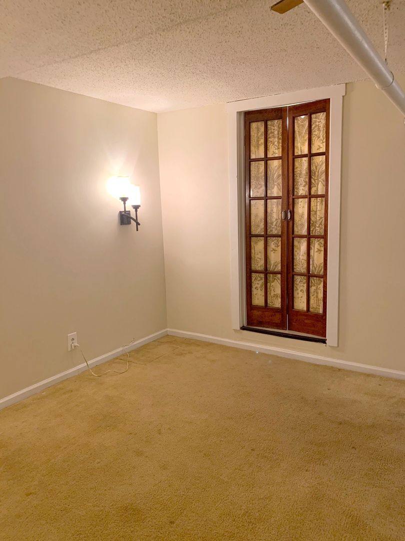 Apartment for rent at 1347 W Carmen - Garden Studio E, Chicago, IL 60625