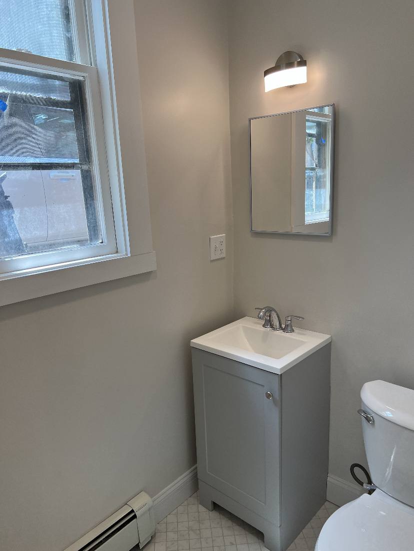 Apartment for rent at 13 Anderson St #1, Boston, MA 02114