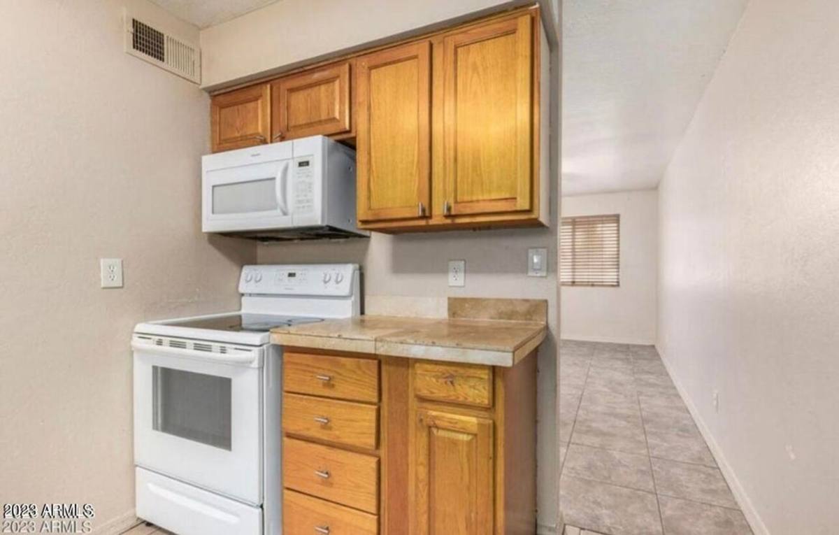 Condo for rent at 7101 N 36th Ave, Phoenix, AZ 85051