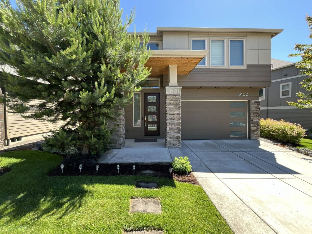 House for rent at 12100 SW 173rd Terrace, Beaverton, OR 97007