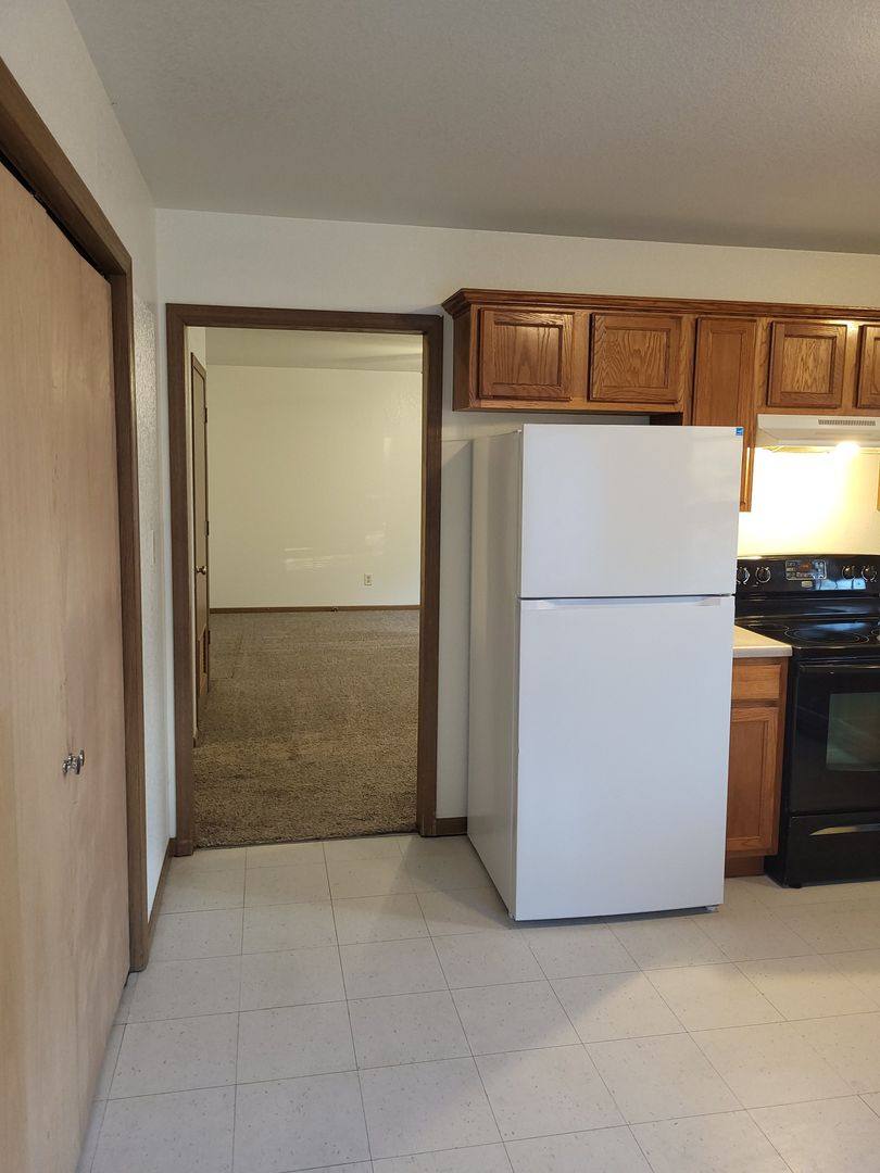 Apartment for rent at 110 Sage St, Silver Lake, KS 66539