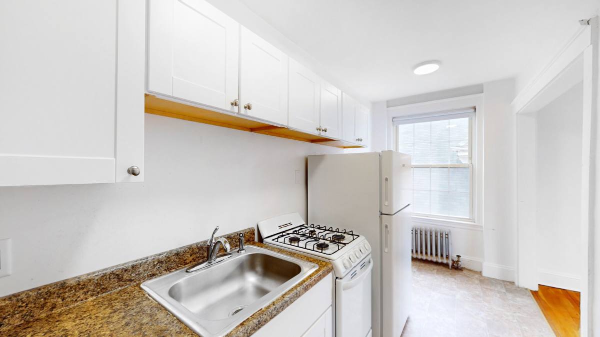 Apartment for rent at 120 Summer St #11, Malden, MA 02148