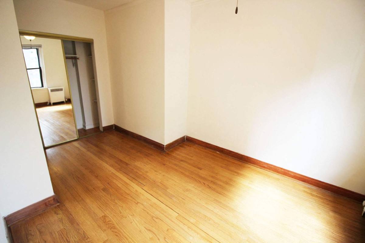 Apartment for rent at 14 W Elm St #1603, Chicago, IL 60610
