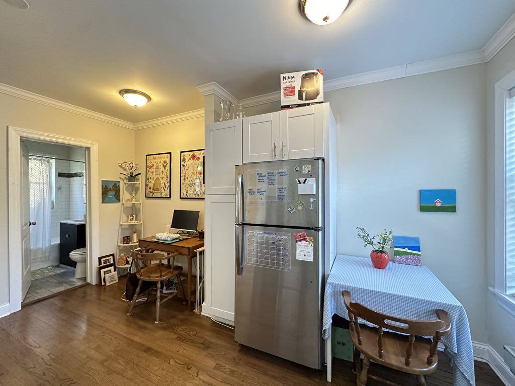Apartment for rent at 3815 Greenview #EA8, Chicago, IL 60613