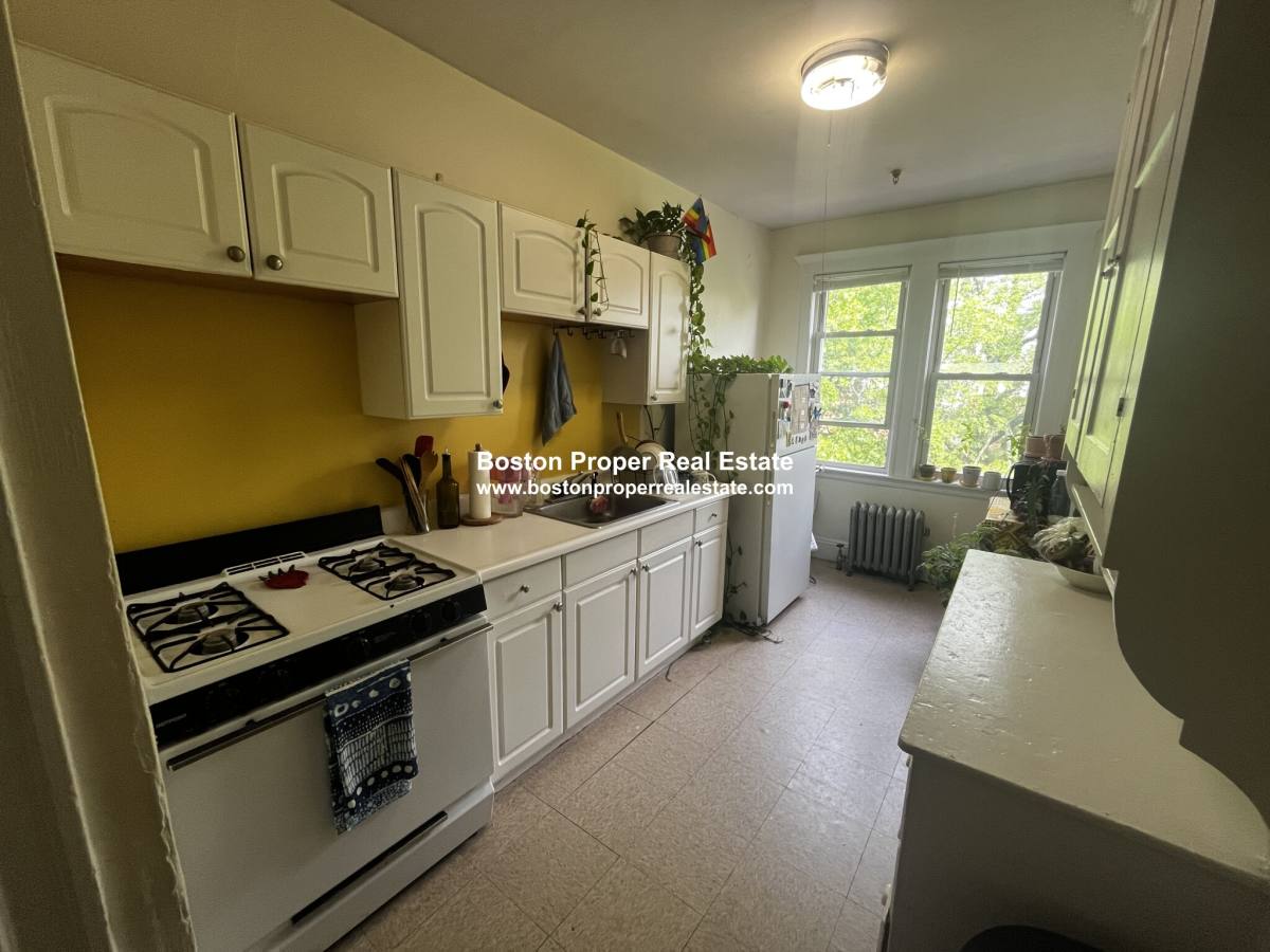 Apartment for rent at 19 Melvin Ave #14, Brighton, MA 02135
