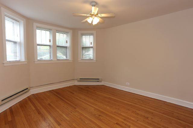 Apartment for rent at 3813 Greenview #CN, Chicago, IL 60613