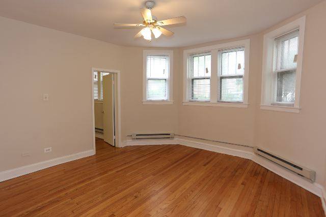 Apartment for rent at 3813 Greenview #CN, Chicago, IL 60613