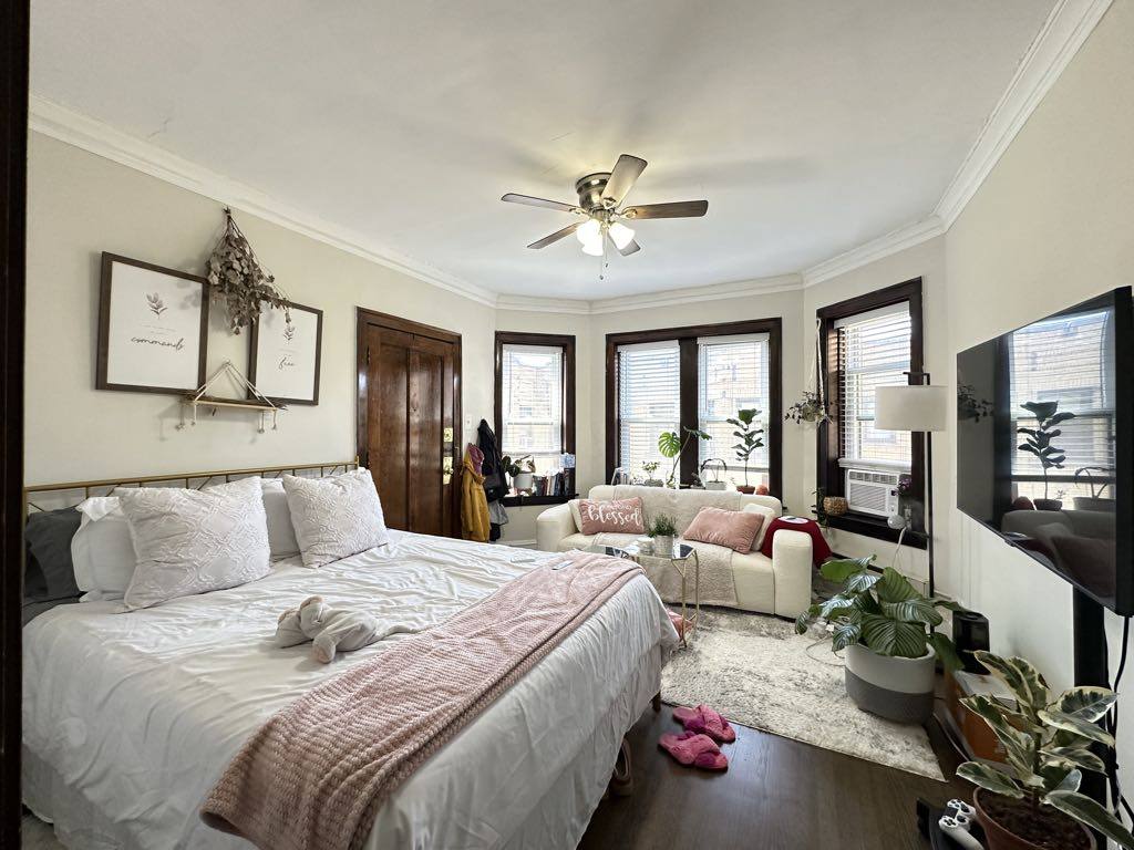Apartment for rent at 38175 N Greenview #WA10, Chicago, IL 60613
