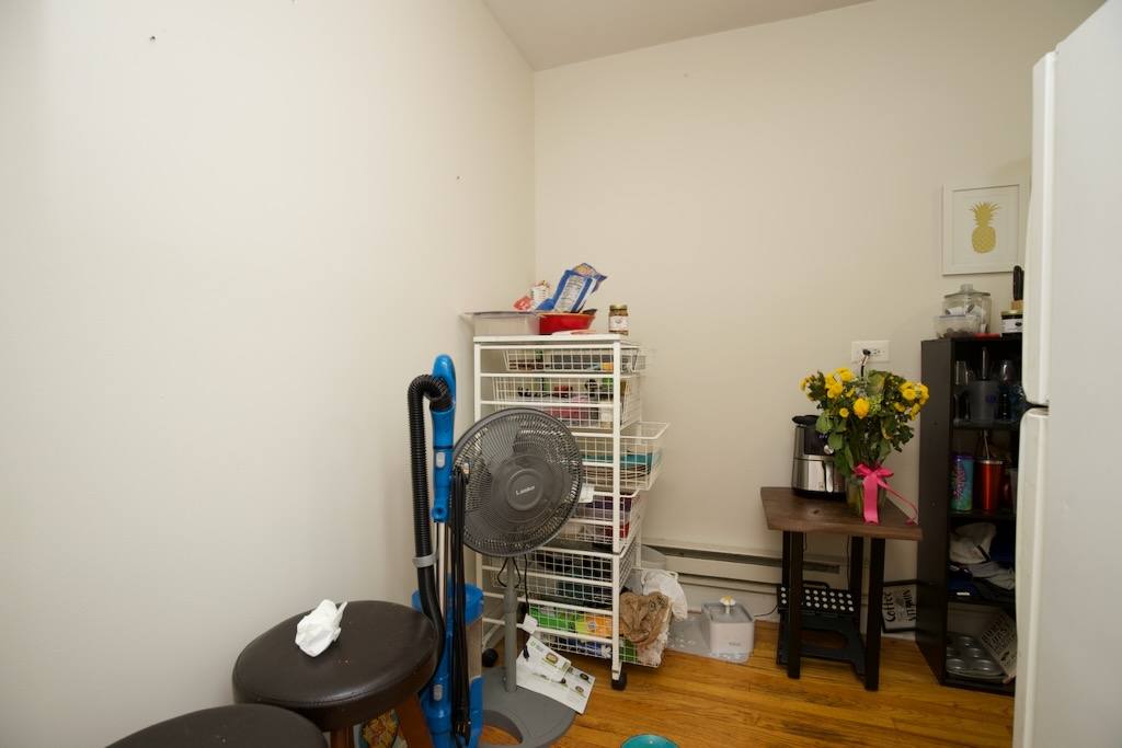 Apartment for rent at 835 Cornelia #NA9, Chicago, IL 60657