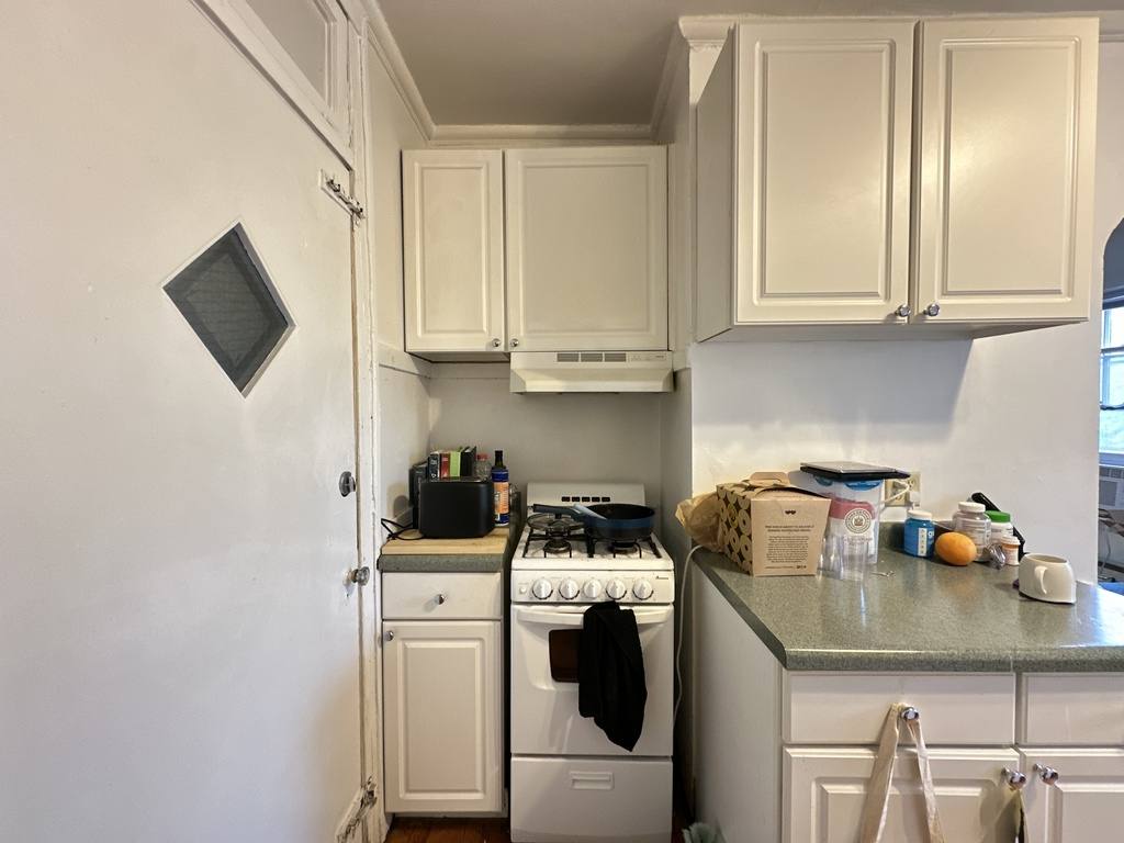 Apartment for rent at 2151 Fremont #N5, Chicago, IL 60614