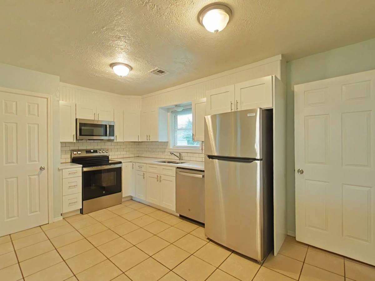 House for rent at 318 NW 62nd St, Lawton, OK 73505