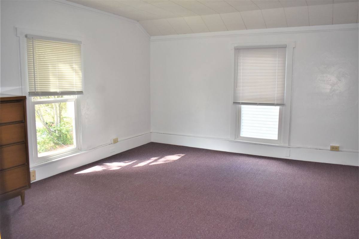 Apartment for rent at 209-211 N Clymer Ave, Indiana, PA 15701