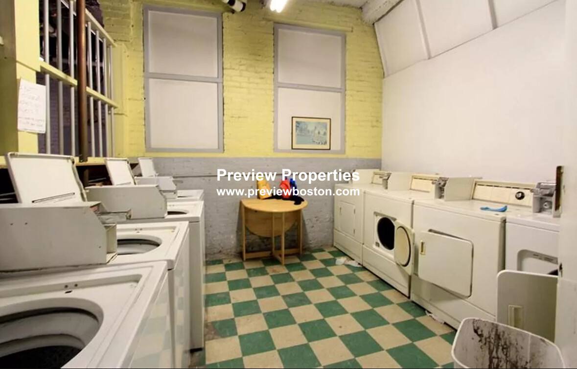 Apartment for rent at 27 Park Dr #10P, Boston, MA 02115