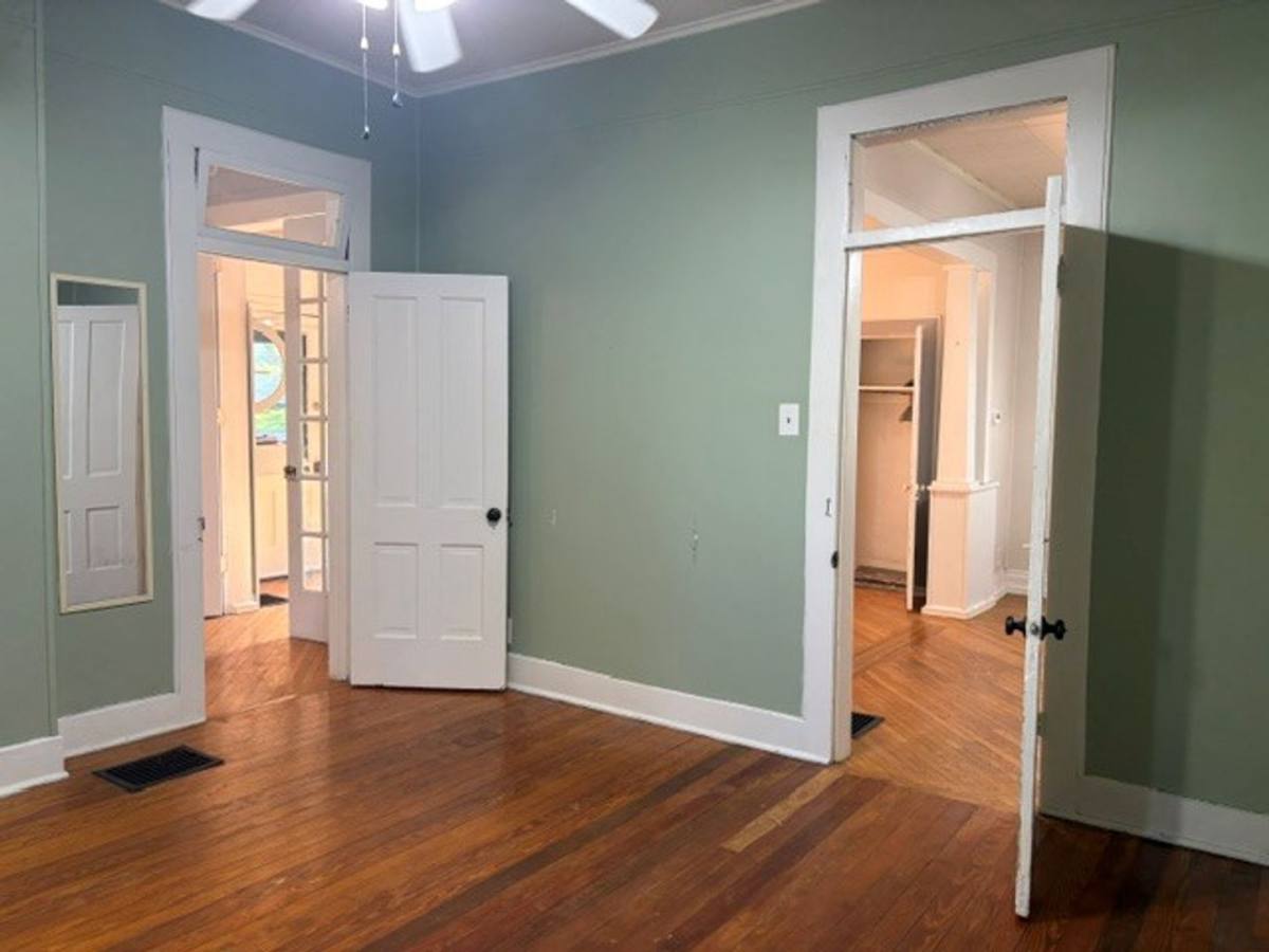 House for rent at 817 W 6th St, Bloomington, IN 47401