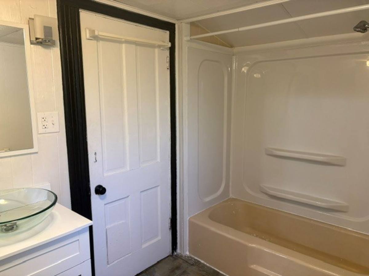 House for rent at 817 W 6th St, Bloomington, IN 47401