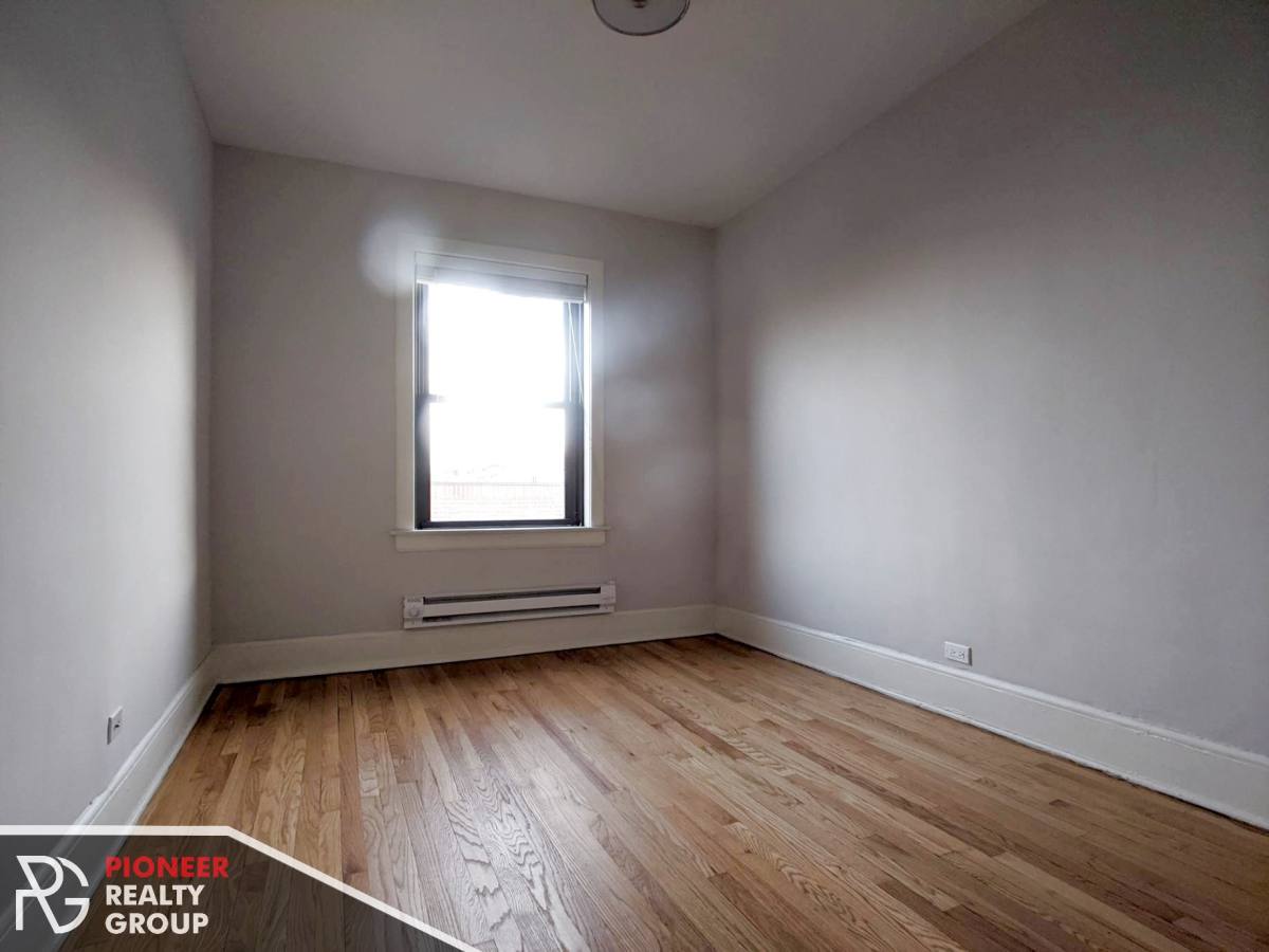 Apartment for rent at 2317 N Rockwell #5-A2, Chicago, IL 60647