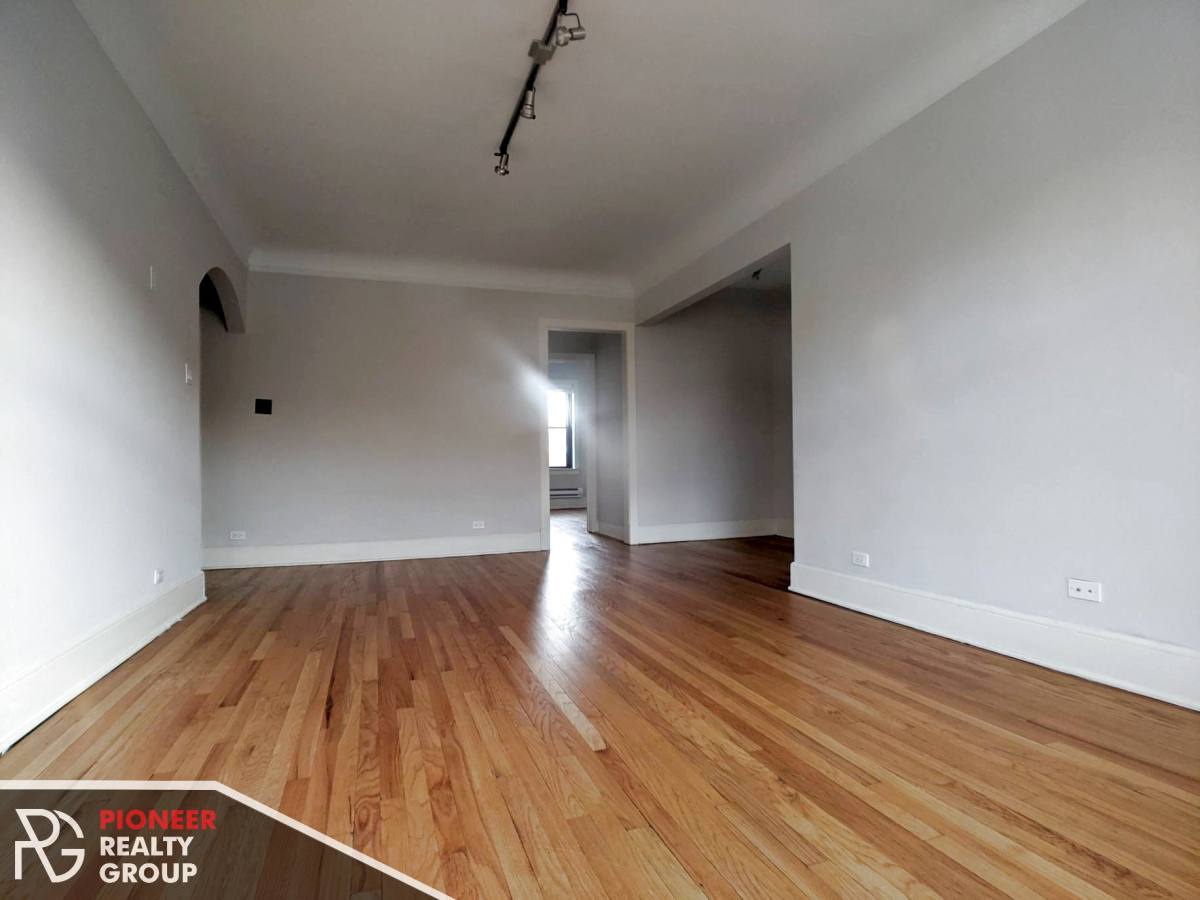 Apartment for rent at 2317 N Rockwell #5-A2, Chicago, IL 60647
