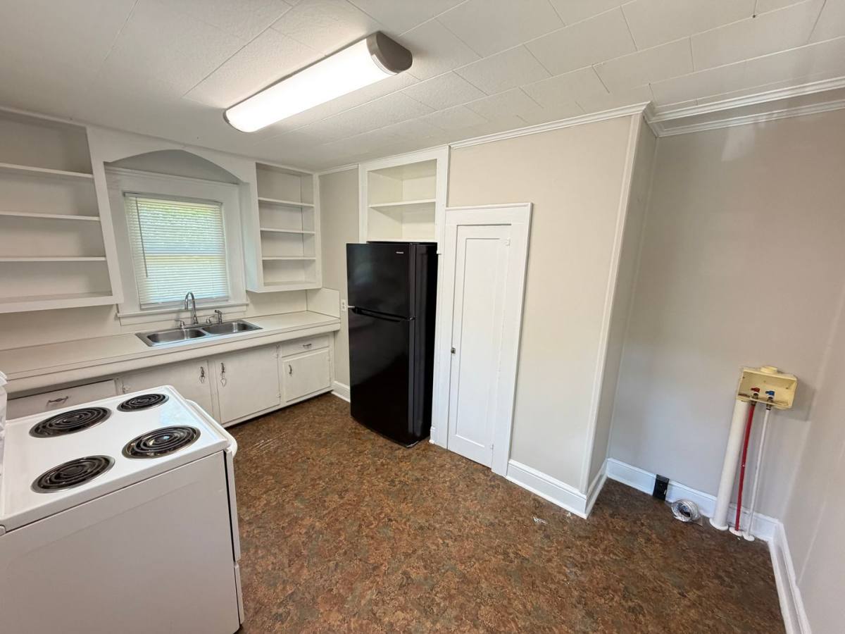House for rent at 543 Hyde Park Dr NE, Concord, NC 28025