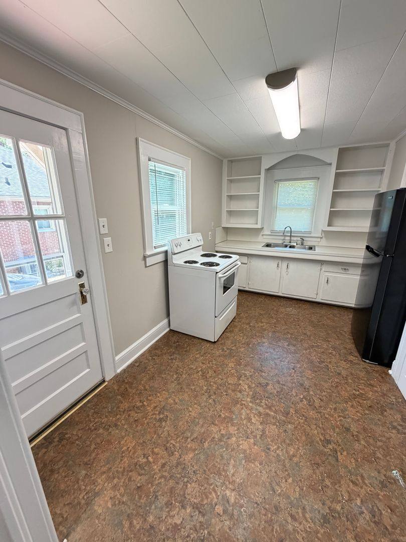 House for rent at 543 Hyde Park Dr NE, Concord, NC 28025