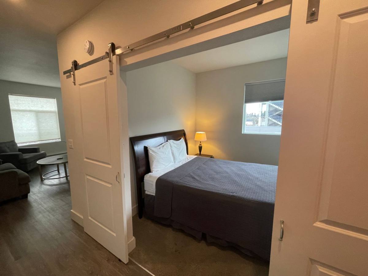 Apartment for rent at 602 4th St #C, Bremerton, WA 98337