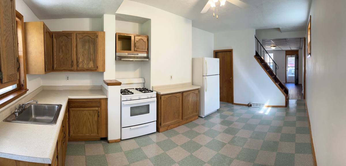 Apartment for rent at 811 Evergreen Ave, Pittsburgh, PA 15209