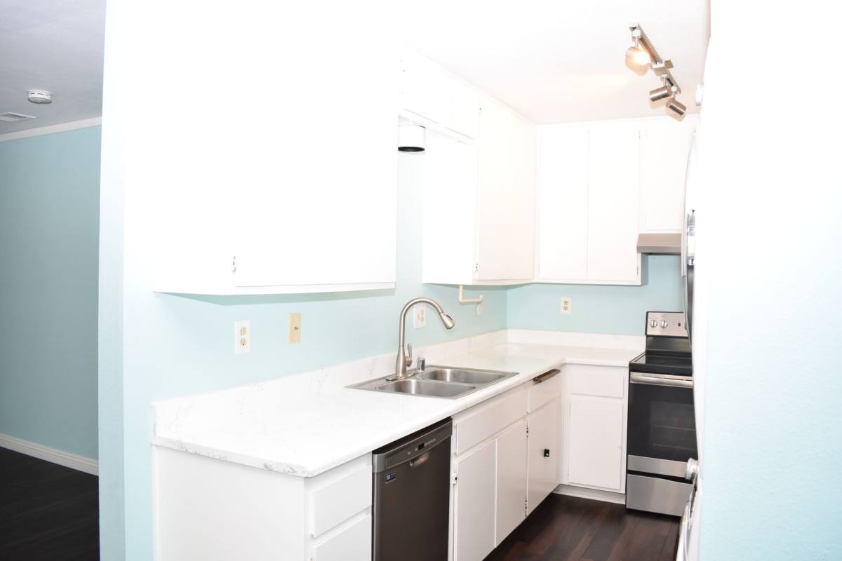 House for rent at 12582 Caminito De La Gallarda, San Diego, CA 92128