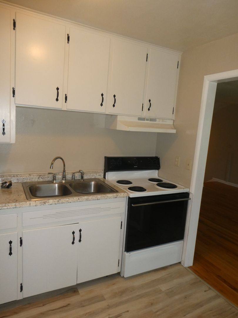 Apartment for rent at 2600-02 Braemore Rd, Columbia, MO 65203