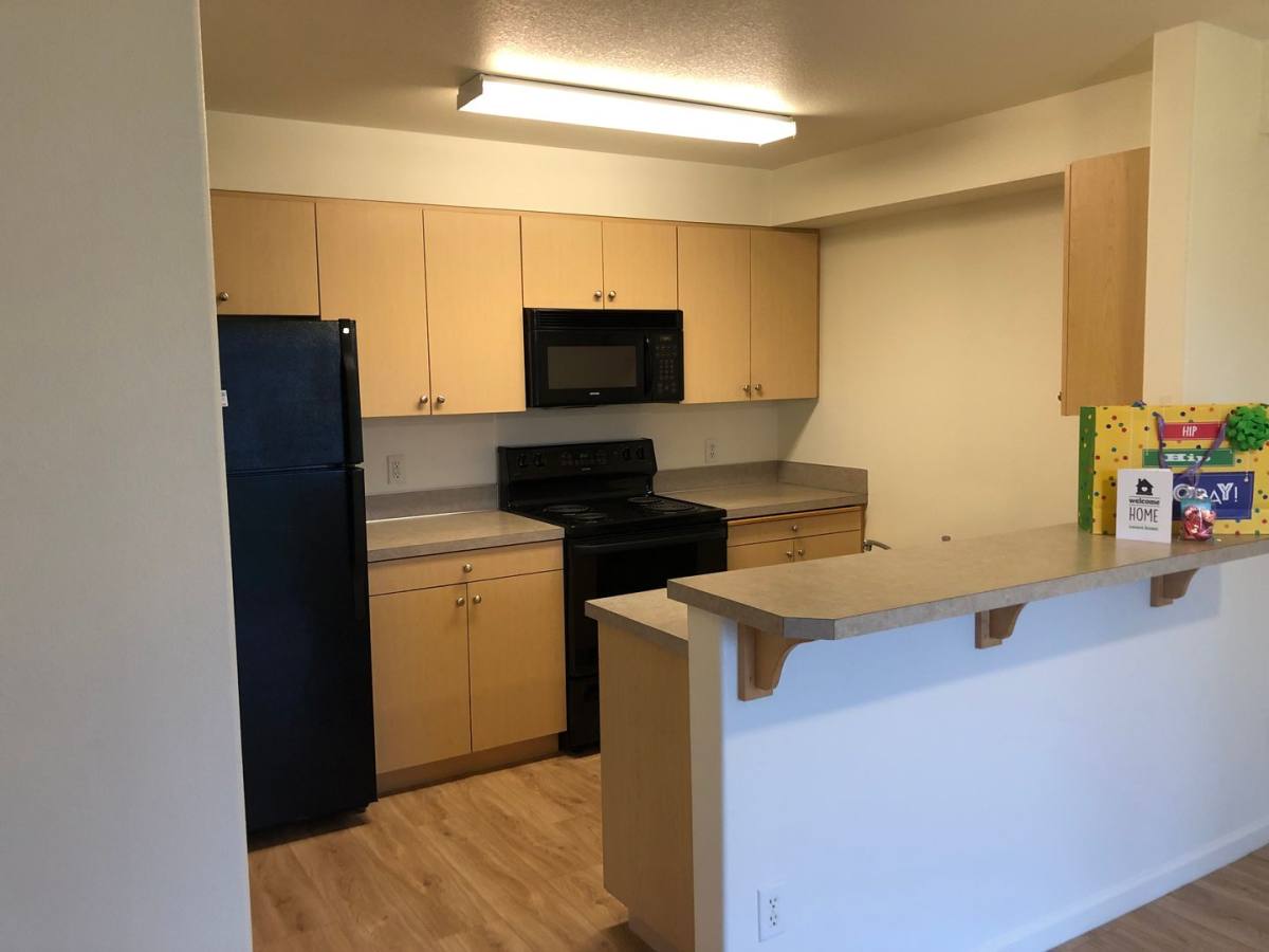 Apartment for rent at 233 NW Sherman St, Sutherlin, OR 97479