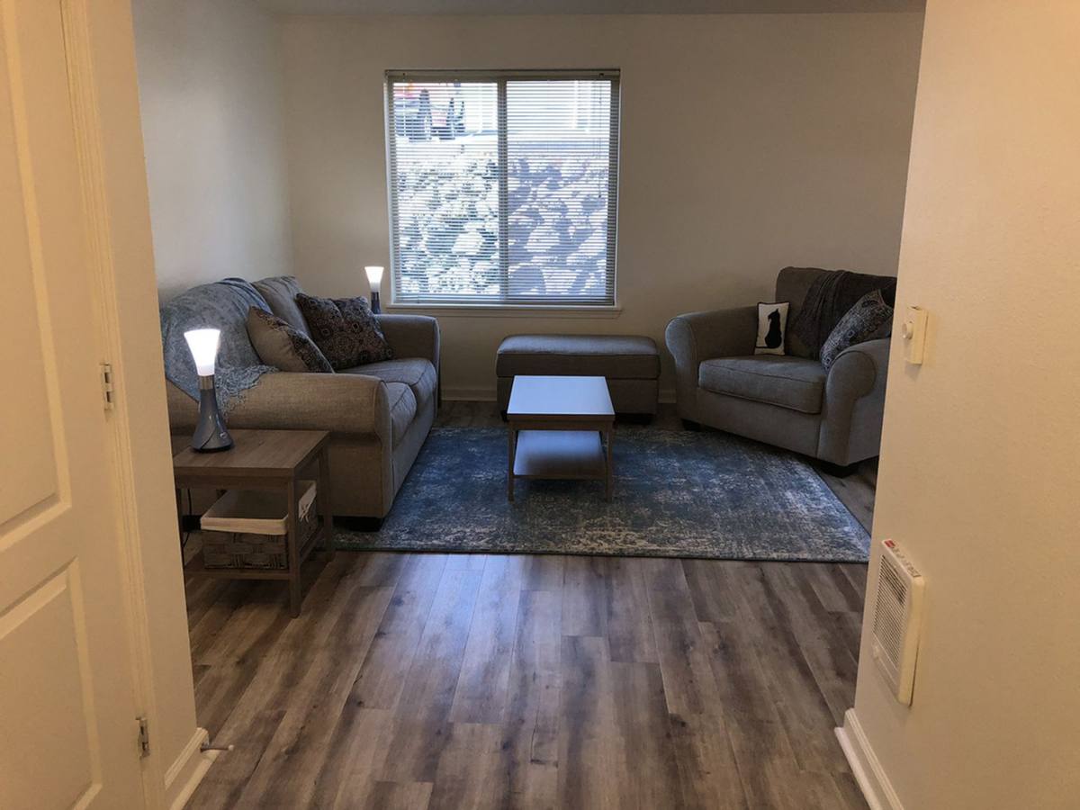 Apartment for rent at 233 NW Sherman St, Sutherlin, OR 97479