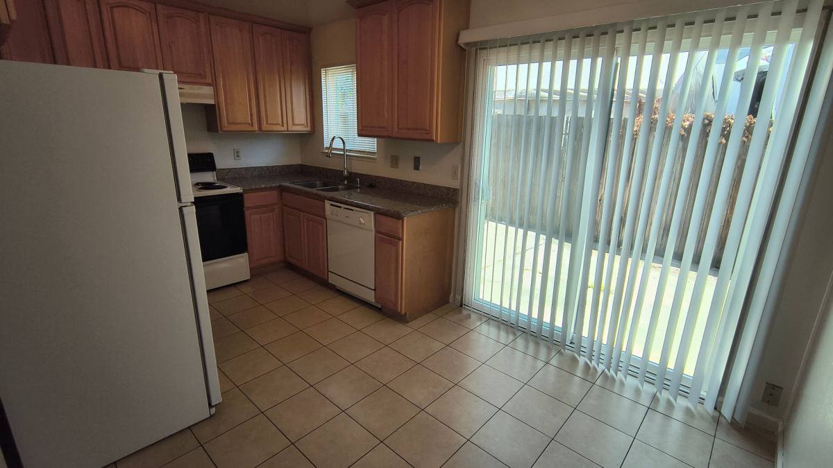 Apartment for rent at 20071 Wisteria St, Castro Valley, CA 94546