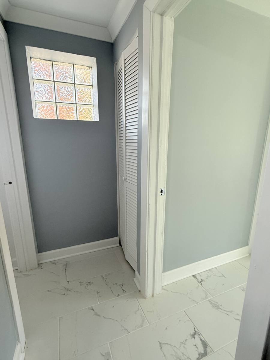 Apartment for rent at 2754 W N Shore #GS, Chicago, IL 60645