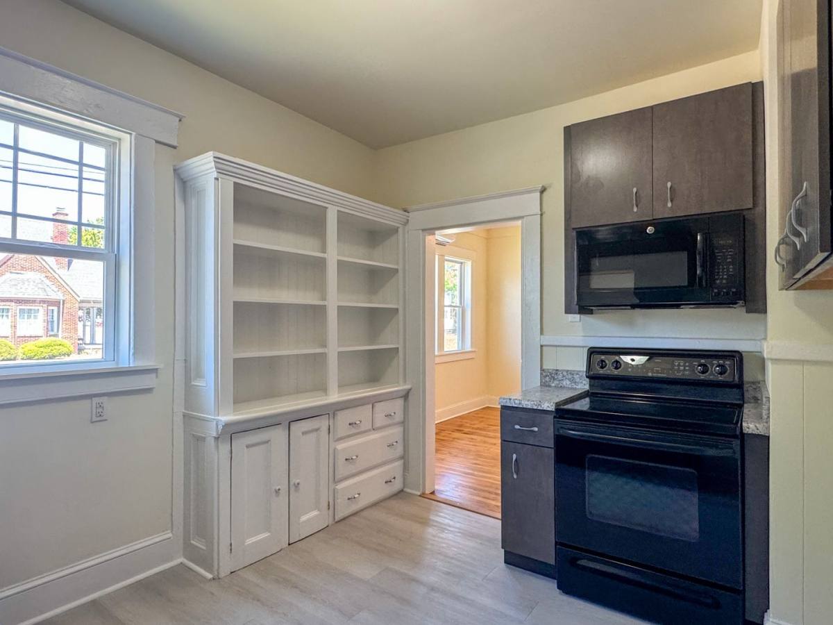 House for rent at 1014 Hamilton Ave, Colonial Heights, VA 23834