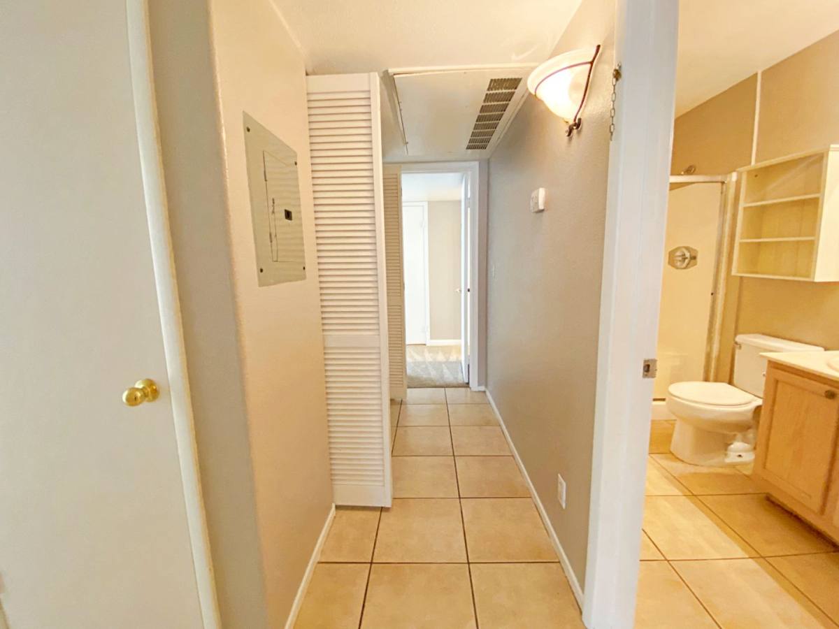 Condo for rent at 3061 Key Largo Dr, Las Vegas, NV 89120