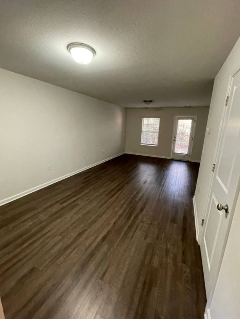 Townhouse for rent at 162 Barfield Way, Rincon, GA 31326