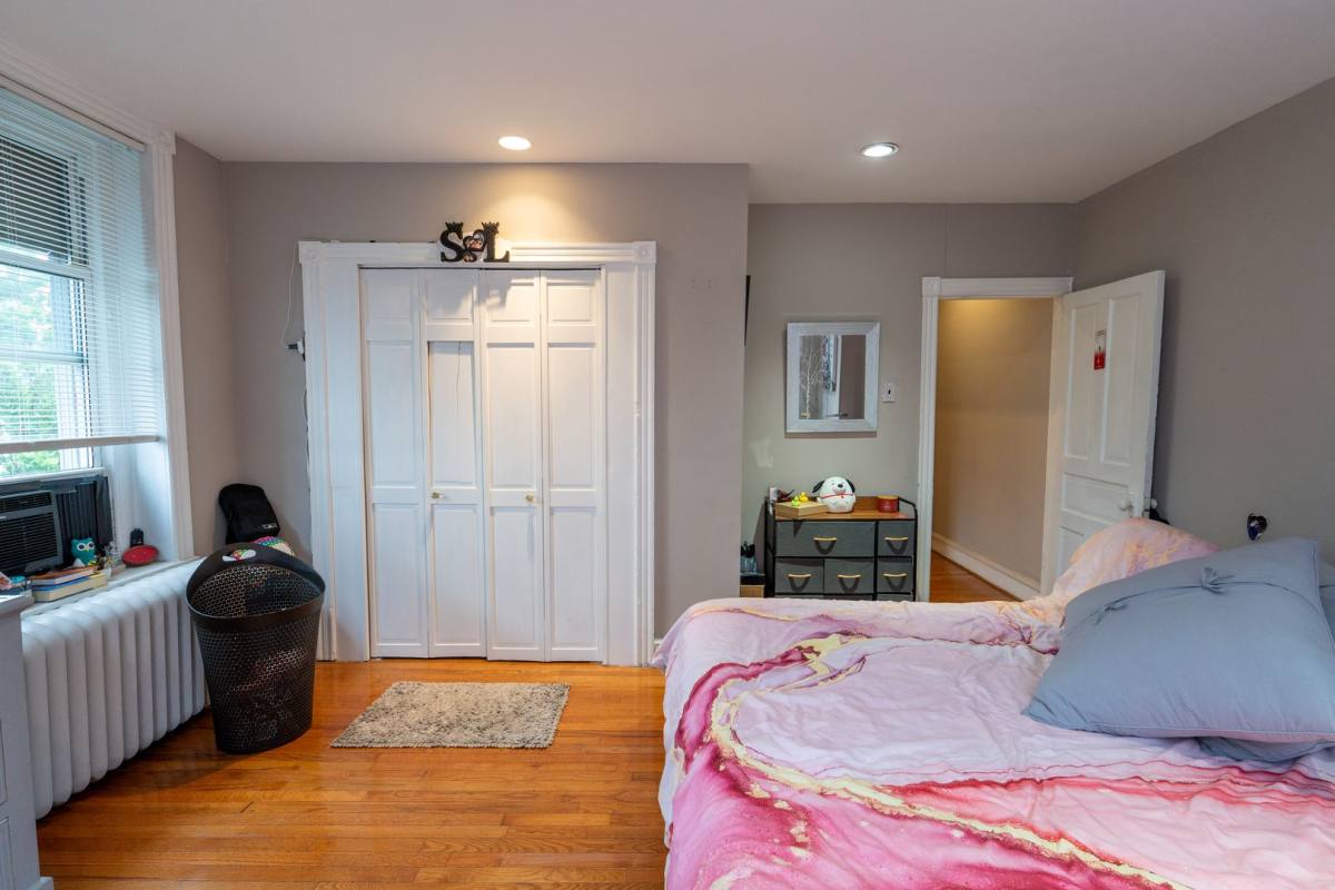 Apartment for rent at 1601 Jackson 3rd Floor, Philadelphia, PA 19145